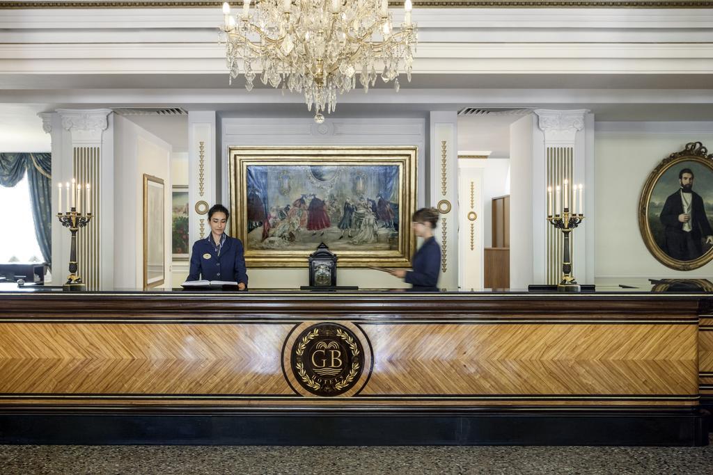 アーバノ グランド ホテル アーバノ・テルメ エクステリア 写真